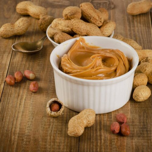 Homemade peanut butter balls for dogs